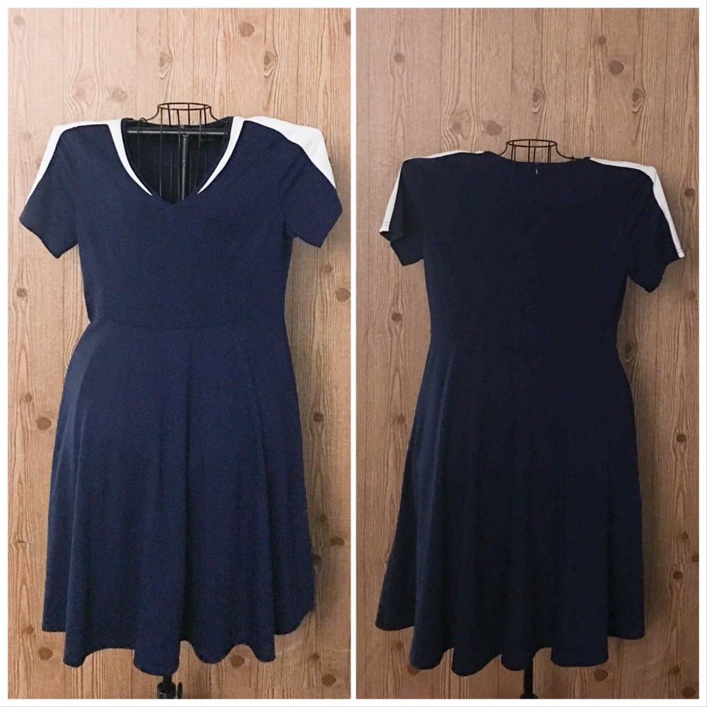 Woosunze Dress